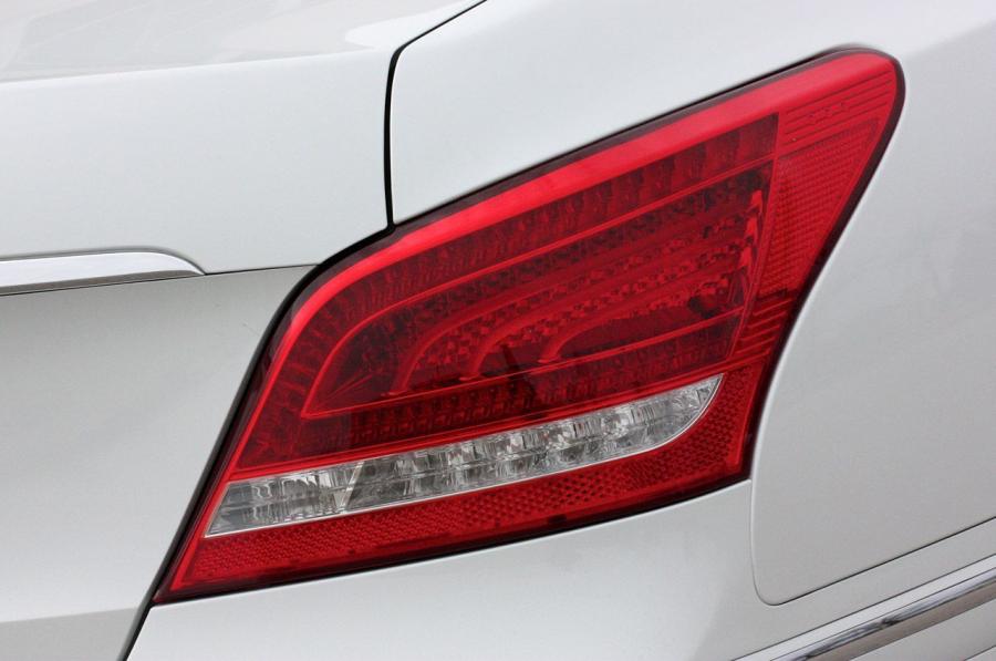  Hyundai Equus Ultimate 2011 года  (фото 56 из 119)